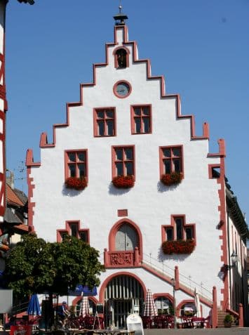  Rathaus - Schlüsseldienst Karlstadt Thümig
